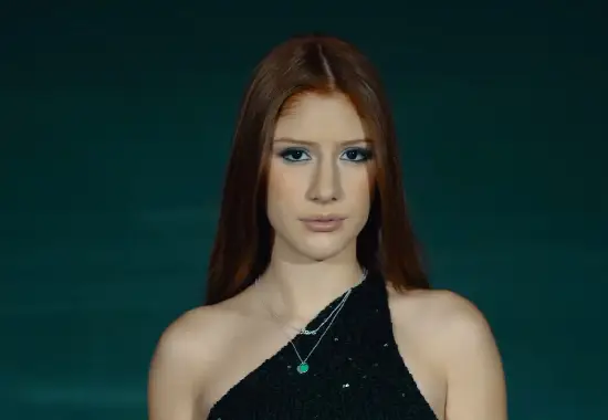 Altura de Liz Macedo Idade